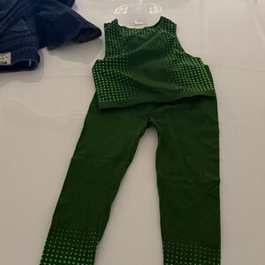 Green Polka Dot Sleeveless Top and Pants Set size medium shirt small pants